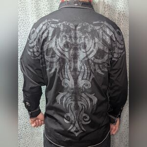 Roar Signature Black Rhinestone Graphic Button Up Shirt Men’s M/L Slim
